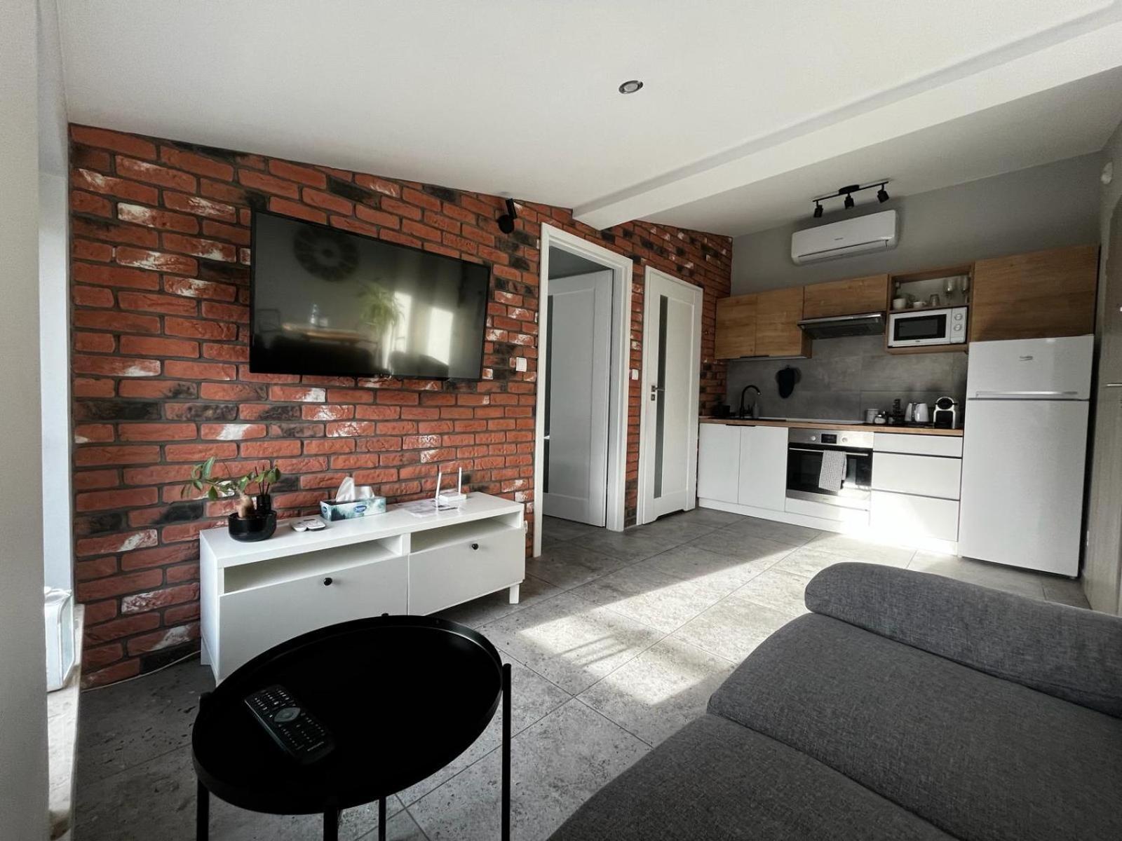 City Center Apartments Z Parkingiem ビィドゴシュチュ エクステリア 写真