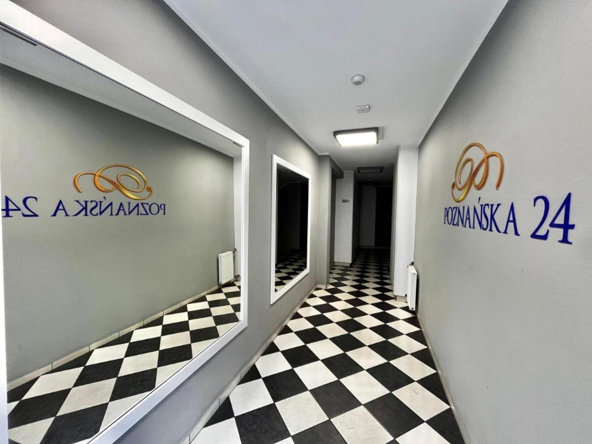 City Center Apartments Z Parkingiem ビィドゴシュチュ エクステリア 写真